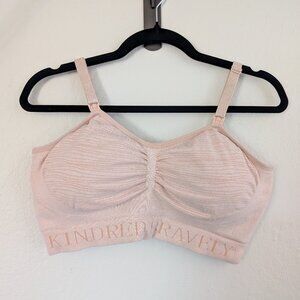 Kindred Bravely Sublime Hands Free Pumping and Nursing Bra